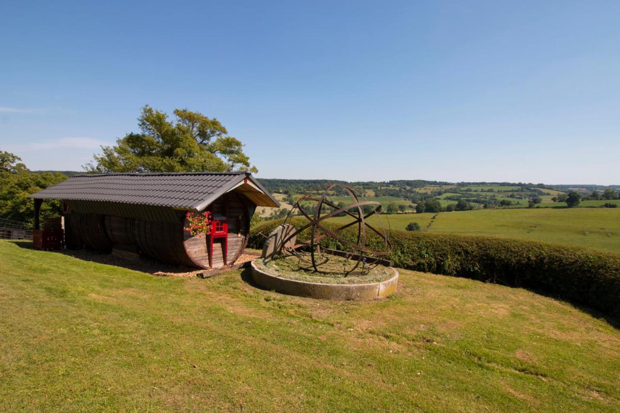 Gite Insolite "Le Coup De Foudre" Sa Vue Panoramique Vimoutiers Exterior foto